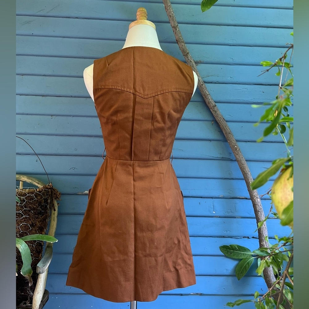 Vintage 1960’s Handmade Brown Sleeveless Button-Down Dress - Picture 4 of 5
